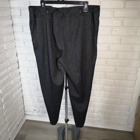 Betty Rubin Ladies Black w/ Tiny Silver Fleck Straight Leg Dress Pants - Picture 2 of 9